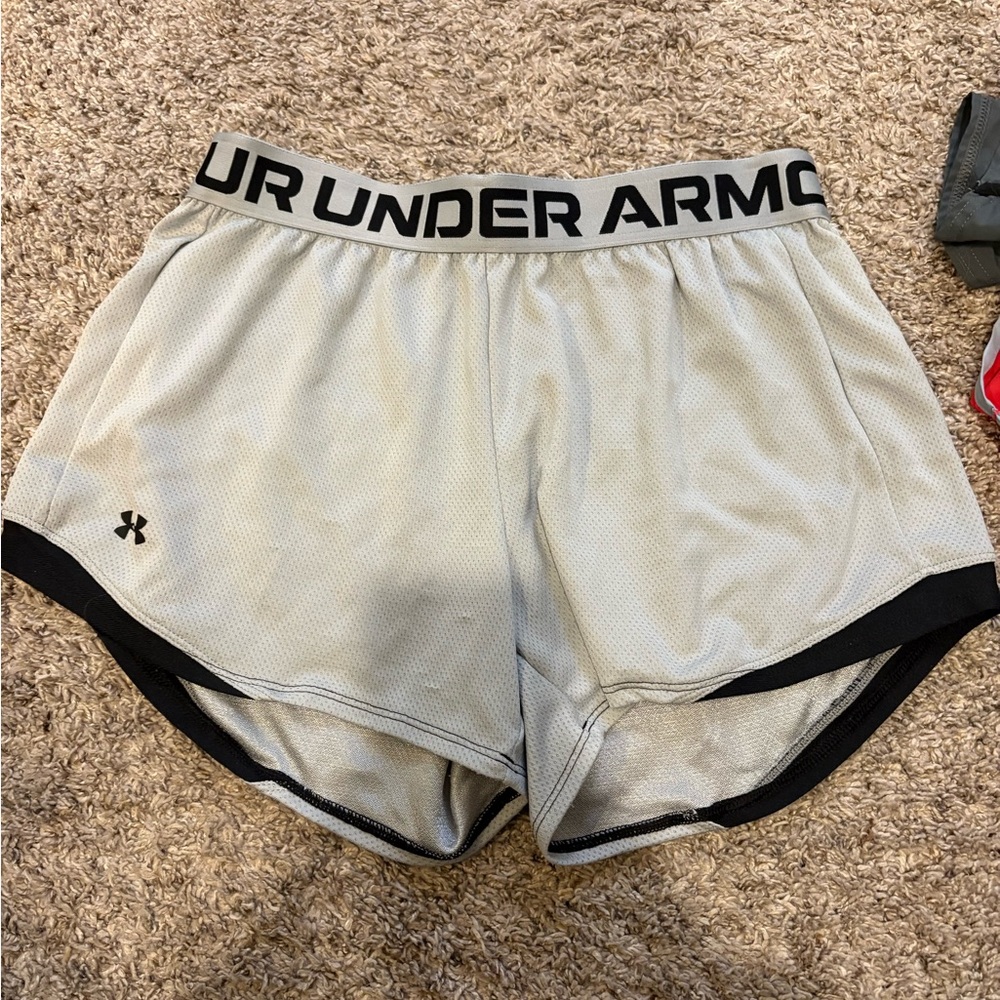 Under Armour Women’s Light Gray Active Mesh Shorts